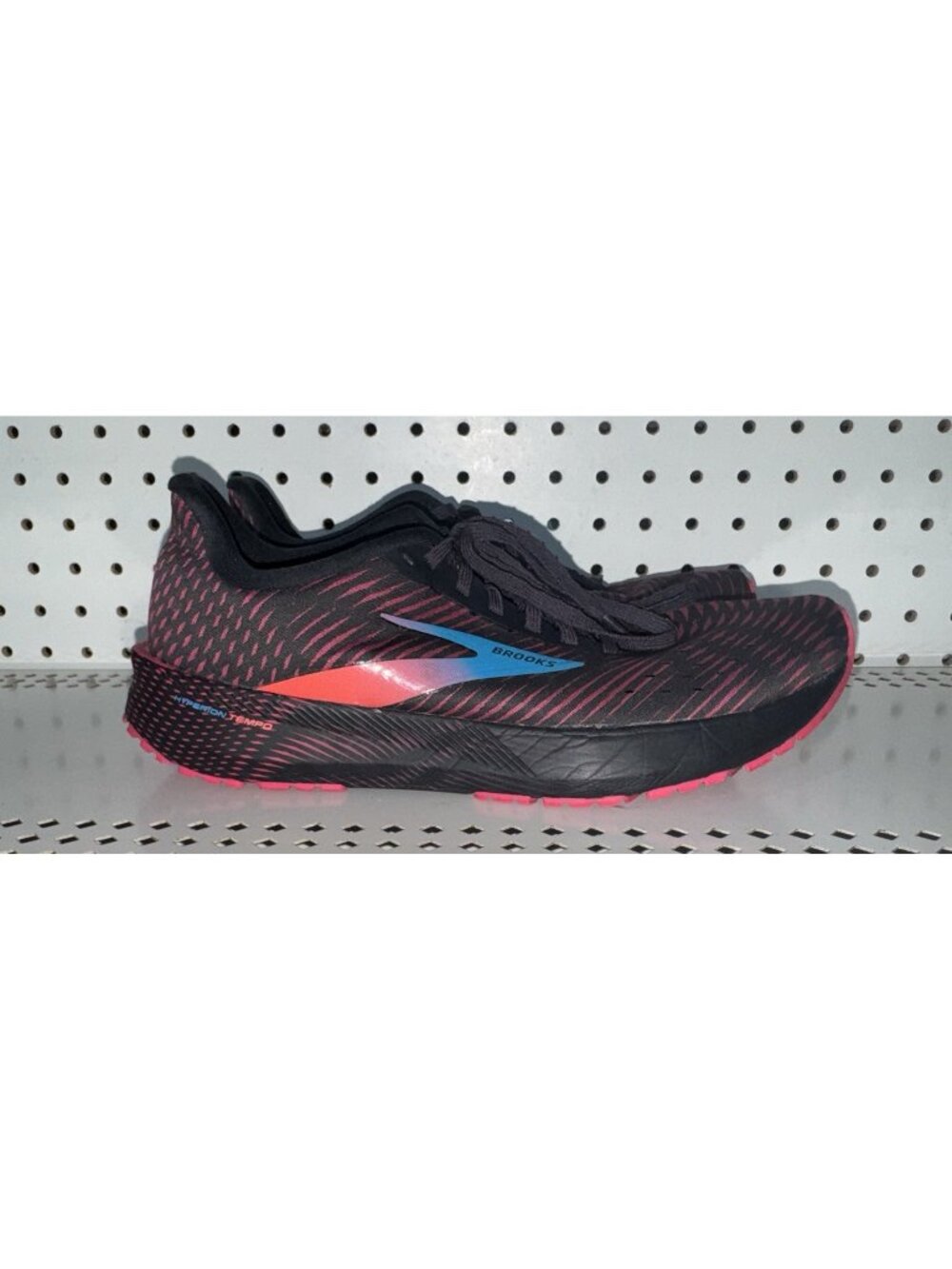 Brooks Hyperion Tempo Womens Athletic Running Shoes Size 9 Black Pink Blue